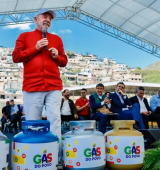 Lula defende direito ao gás para cozinhar: 'Todo mundo tem que ter direito a comer’
