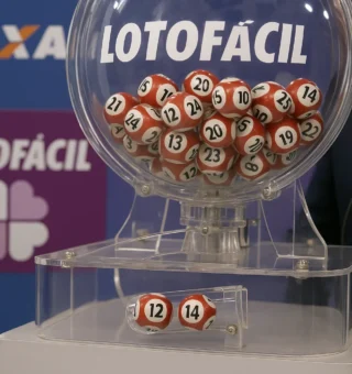 Lotofácil prêmio acumula em R$ 6 MILHÕES – Participe e mude sua vida!