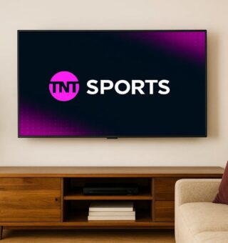 Imagem de uma televisão com o logo da TNT Sports