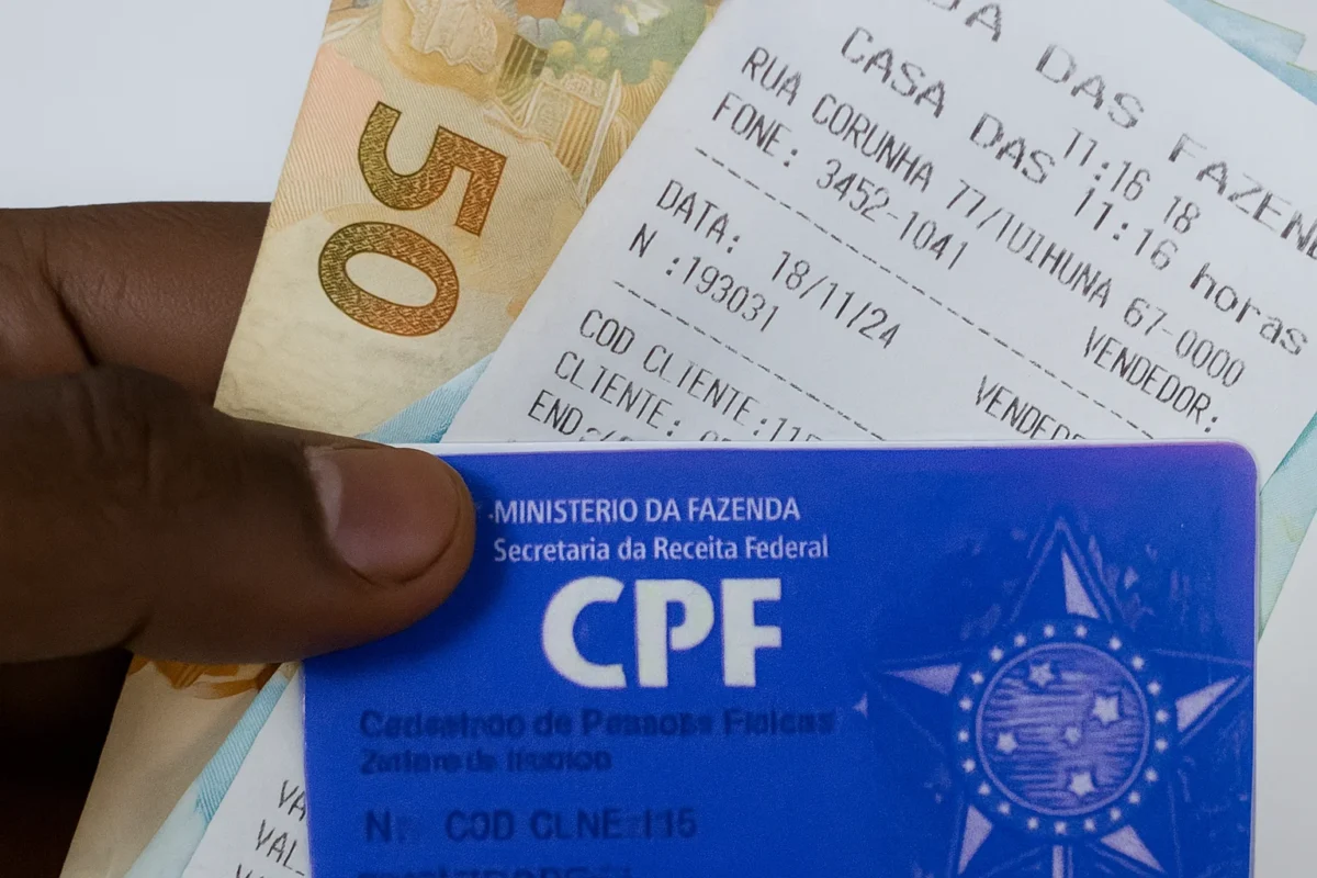 CPF na nota vai pagar sua viagem de férias em 2026 – saiba como!