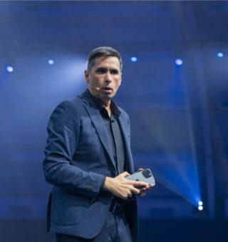Foto do Bilionário, Flávio Augusto