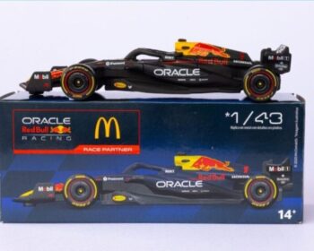Miniatura da McDonald’s do carro de Max Verstappen