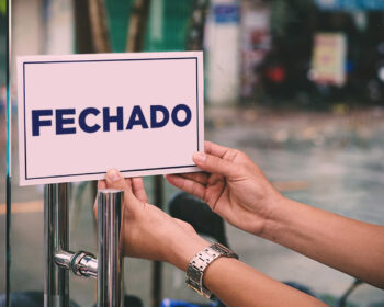 Hoje é feriado de que? Prefeituras, bancos e comércios ficam fechados nesta segunda-feira (08/12)