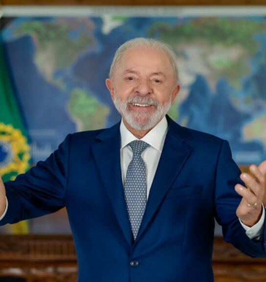 Isenção do IR e sem cortes: saúde e educação ficam de fora