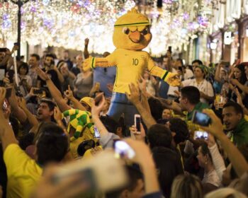 Copa do Mundo 2026: Trabalhadores terão folga nos dias de jogos do Brasil? Descubra!