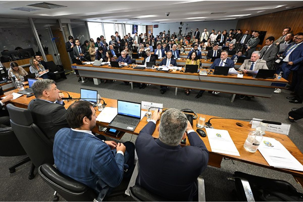 Parlamentares na CPMI do INSS