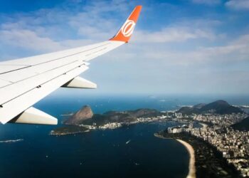 Asa do avião da Gol