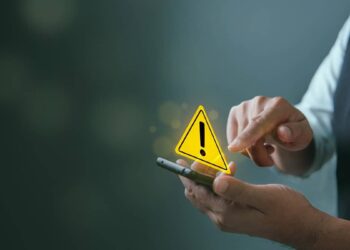 "Golpe do amor" gera US$ 442 bilhões de prejuízos; Caixa, Nubank e BB enfrentam dificuldades