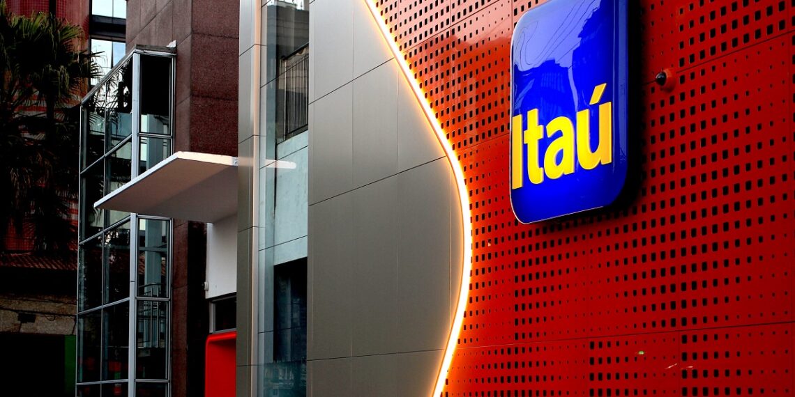 CONFIRMADO: Itaú reduz presença e fecha unidades em várias cidades