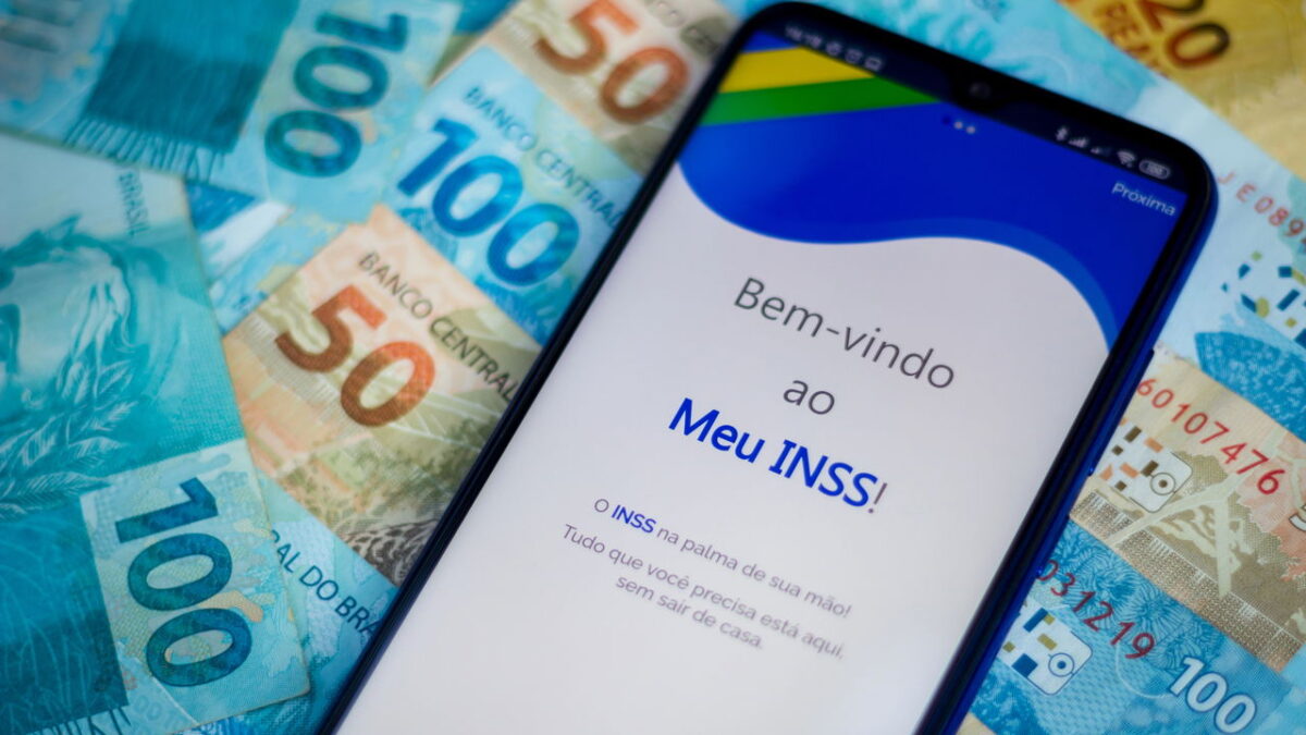 INSS antecipa 13º e libera pagamentos nesta semana — veja se você está na lista