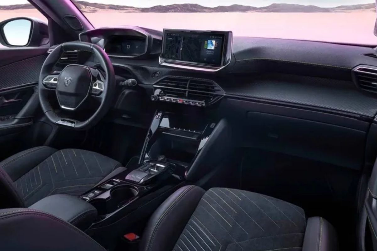 Peugeot 2008 GT Hybrid