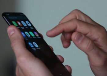 Falso investimento no WhatsApp termina com prejuízo de R$ 60 mil