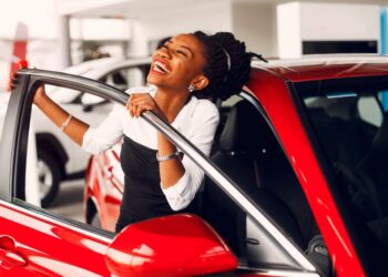 7 carros usados que ainda valem cada real investido