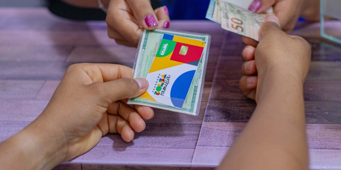 Bolsa Família 2026 muda e nova decisão do governo chama atenção