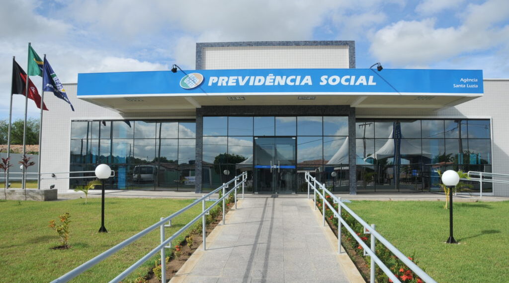 PF desarticula quadrilha acusada de aplicar golpes no INSS
