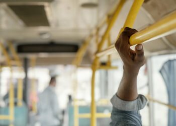 Confirmado! Ônibus no Brasil passam a aceitar Pix; veja quando será o início da operação