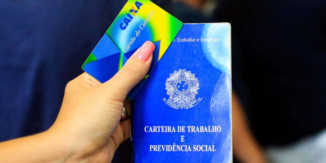 PIS/Pasep paga de R$ 136 a R$ 1.621 para trabalhadores em maio