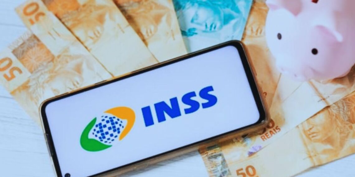 INSS confirma pagamento em dobro para aposentados após liberação do 13º