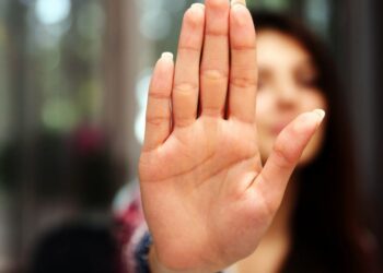 Ex-companheiro agride mulher após negativa de dinheiro do Bolsa Família