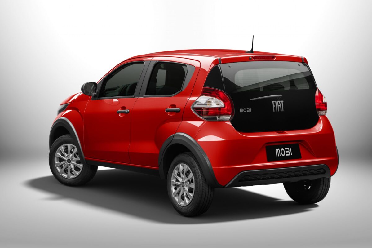 Fiat Mobi corta R$ 13 mil e derruba hatch da Renault em maio
