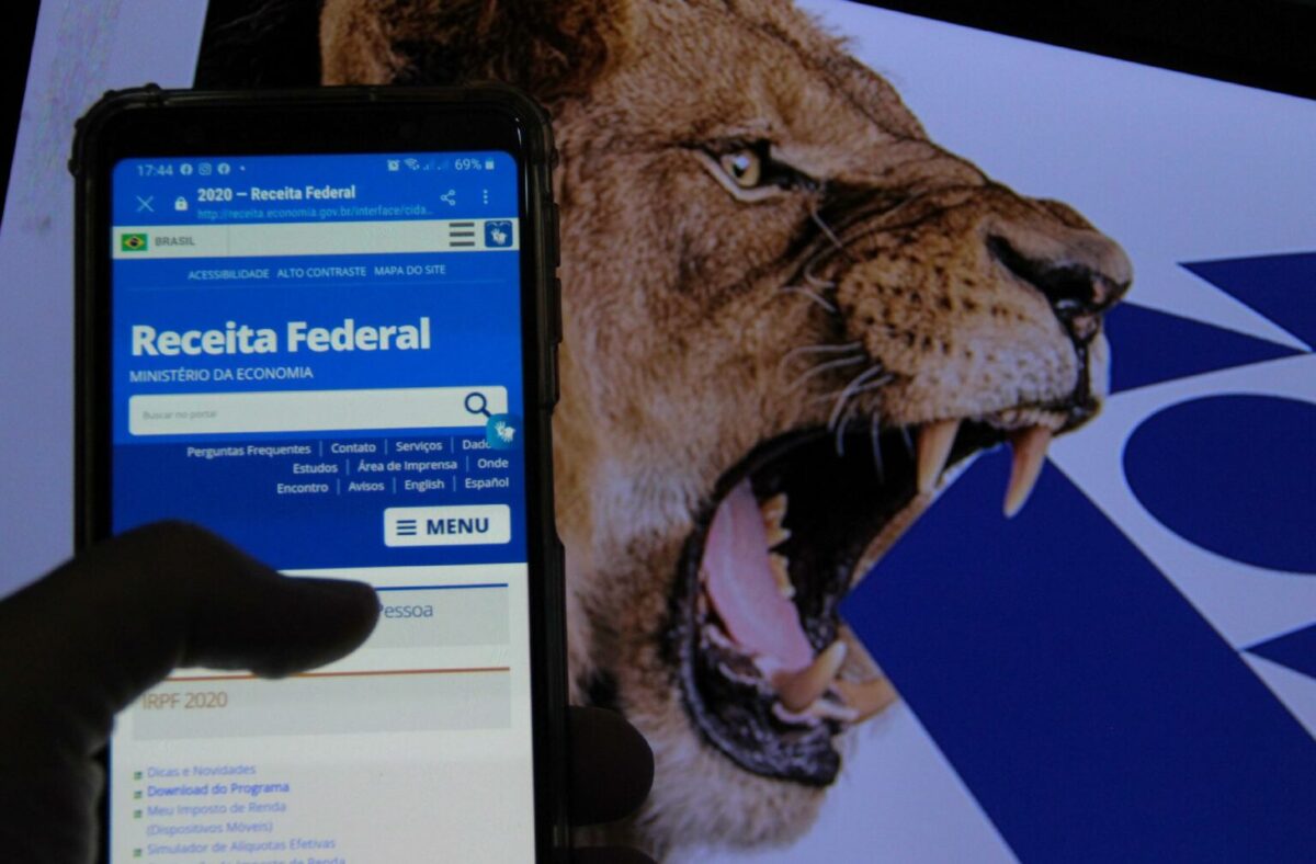 Receita Federal surpreende ao livrar milhares da malha fina em 2026