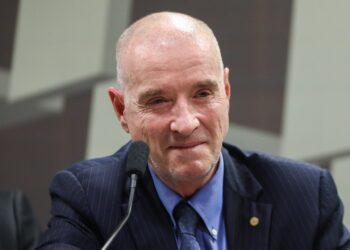 Eike Batista aposta em novo combustível mais barato que gasolina e diesel