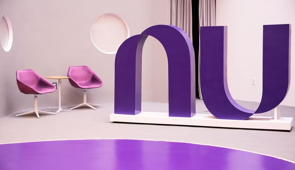 Nubank envia notificação aos clientes após pressão do Banco Central