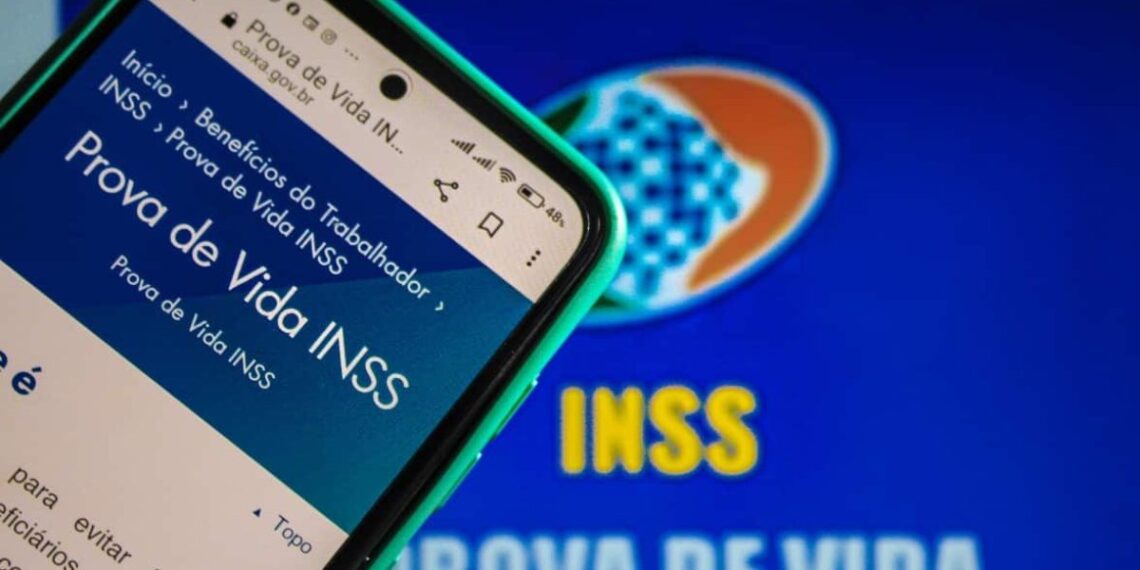 Nova prova de vida do INSS assusta aposentados com risco de bloqueio