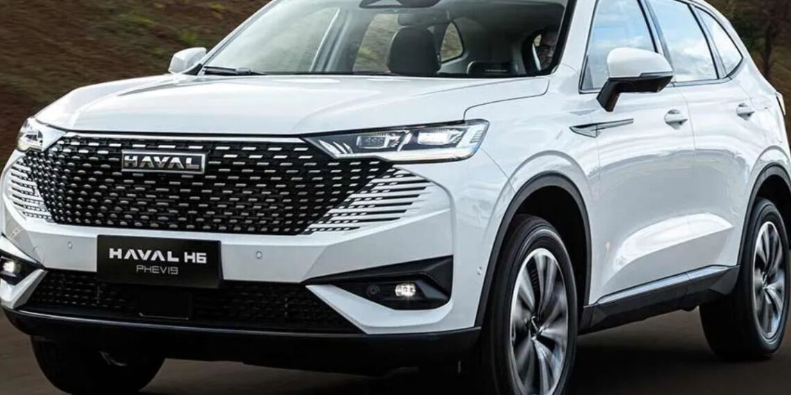 HAVAL H6 branco na estrada
