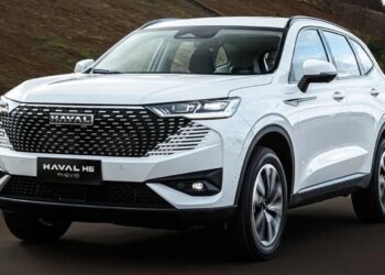 HAVAL H6 branco na estrada