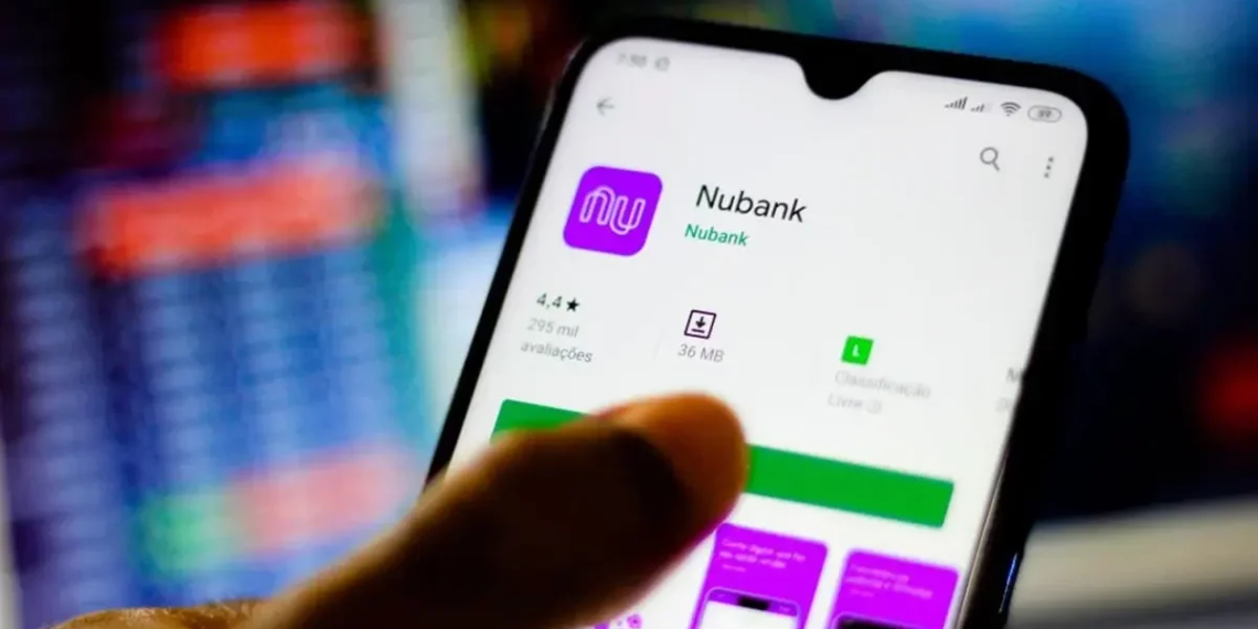 Clientes do Nubank entram em alerta após análise de movimentações suspeitas