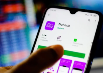 Clientes do Nubank entram em alerta após análise de movimentações suspeitas