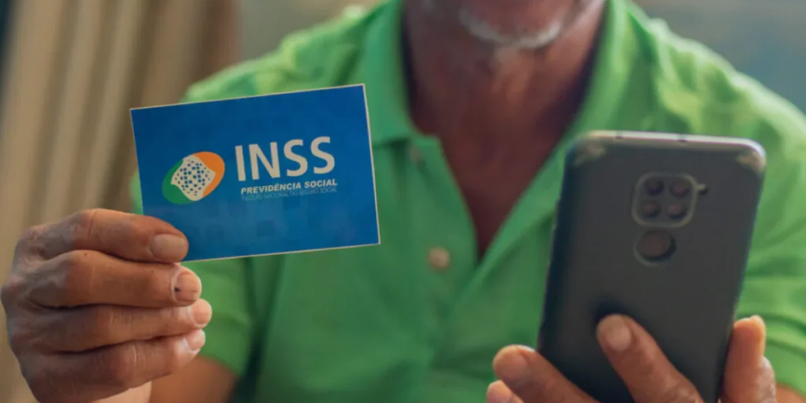 INSS dispara alerta: beneficiários que têm dados usados por fraudadores podem ter pagamento bloqueado