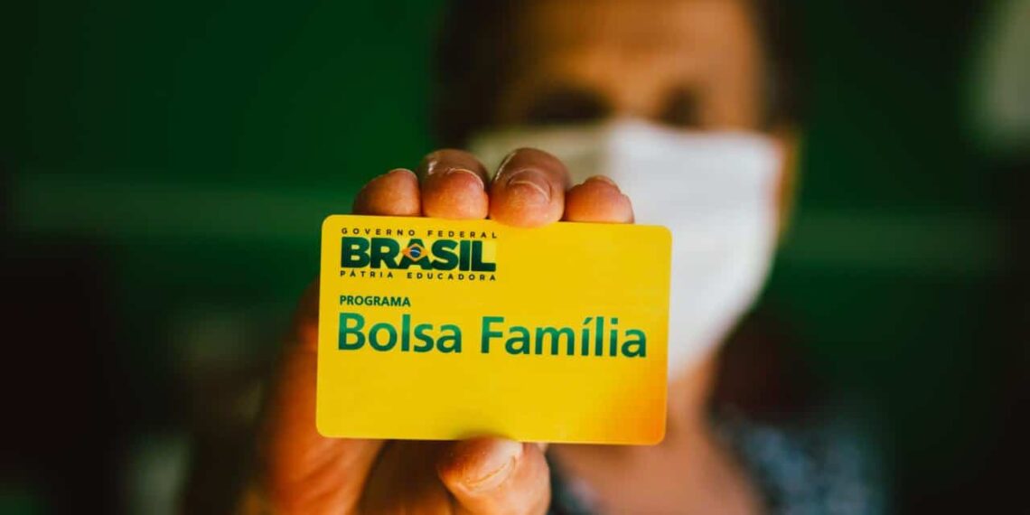 E, agora? Bolsa Família de 2027 em risco com nova exigência do governo