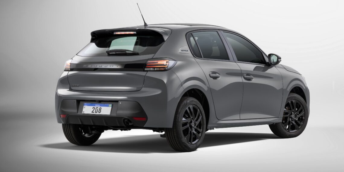 Peugeot derruba até R$ 57 mil em 208 e 2008 e esquenta concorrência em junho