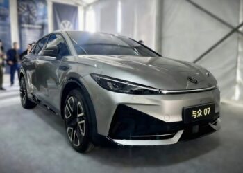 Novo sedã elétrico de R$ 81.900 promete mexer com o mercado brasileiro em 2026