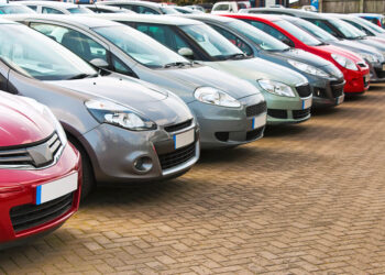 Carros terão frenagem automática obrigatória no Brasil a partir de 2029