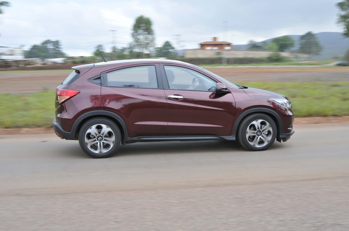 HR-V de R$ 88 mil entra na briga e coloca SUVs em alerta