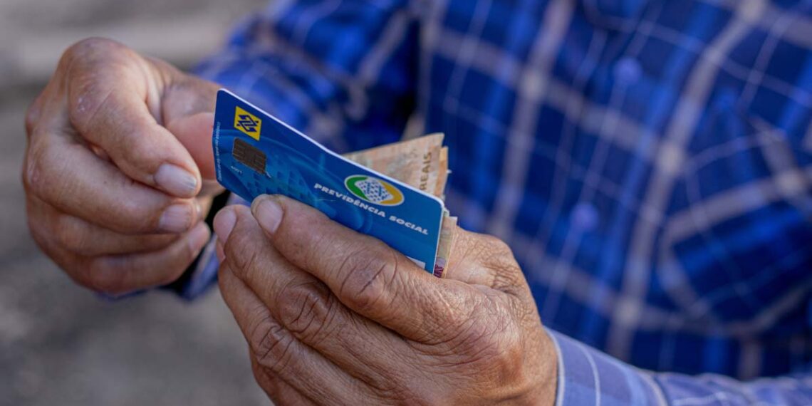 Calendário do INSS de junho: veja as datas para quem recebe acima do mínimo