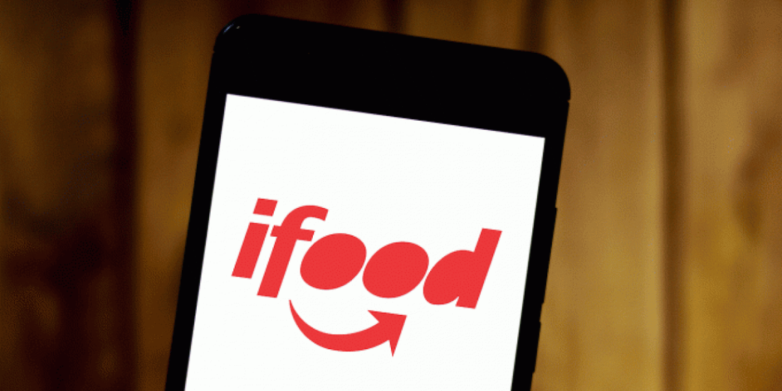 iFood e YouTube surpreendem com combo que promete até 20% de desconto