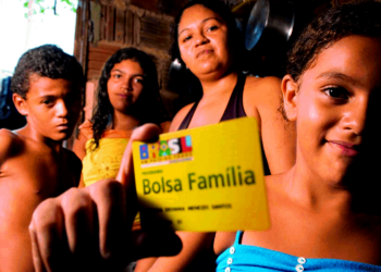 Famílias do Bolsa Família passam a ter direito a benefício adicional após mudança