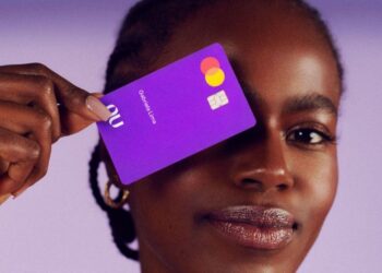 Clientes do Nubank com débitos pendentes recebem alerta importante