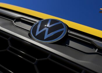 Adeus, BYD? Sedã elétrico de R$ 81.900 chega para agitar o mercado em 2026