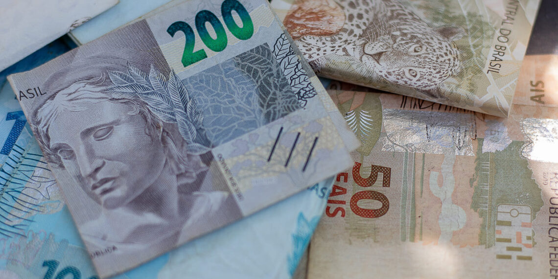 Brasileiros podem receber R$ 11.347 em 7 meses; veja quem será beneficiado