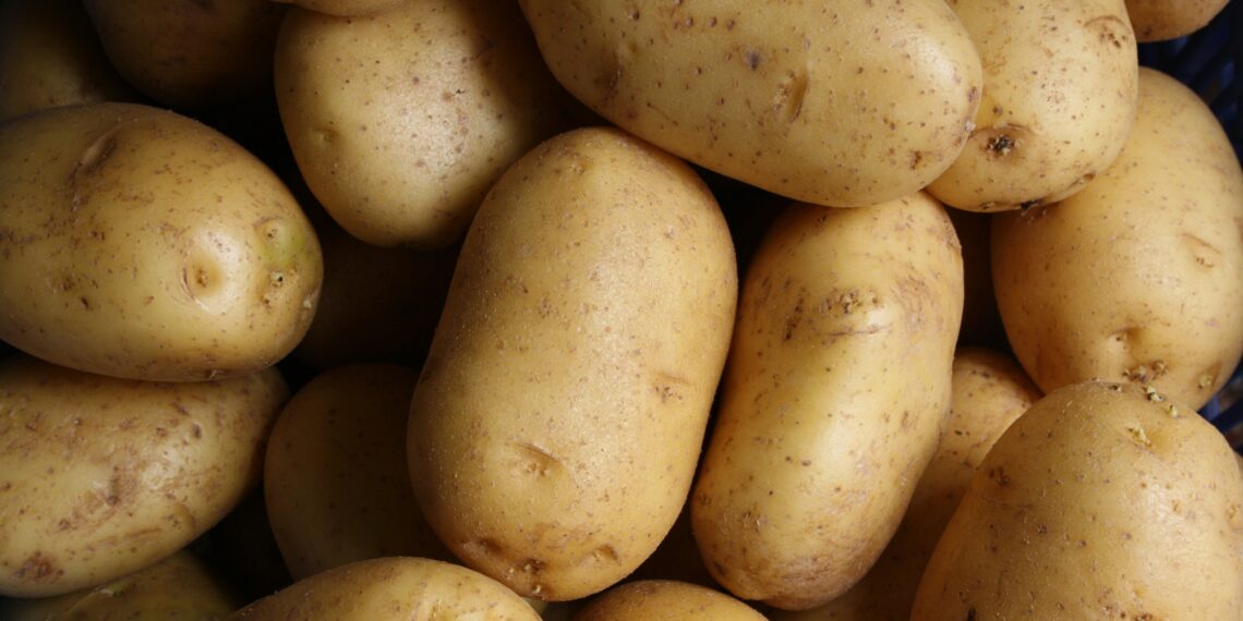 Batata dispara 44% e lidera lista dos alimentos que mais encareceram