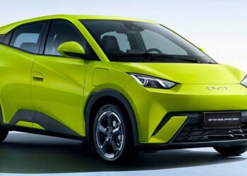 BYD Dolphin Mini recebe desconto e amplia disputa com carros a combustão