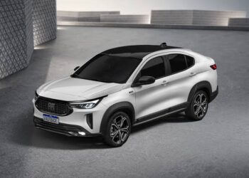 Fiat Fastback ganha desconto de até R$ 38 mil e pressiona Chevrolet Sonic