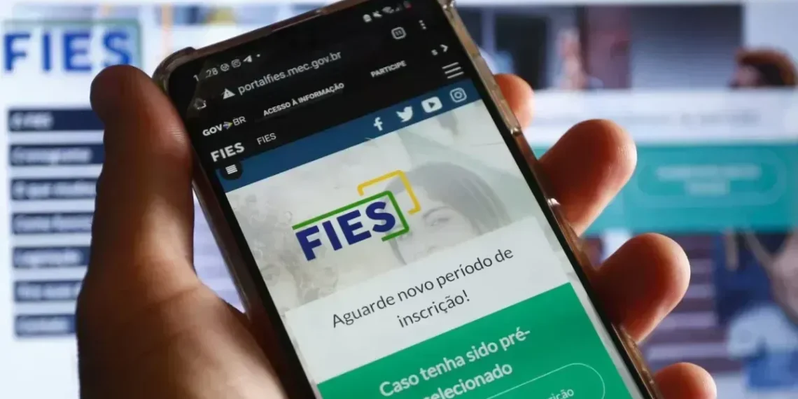 Inscrições para o Fies começam hoje com novas regras de juros; veja como participar