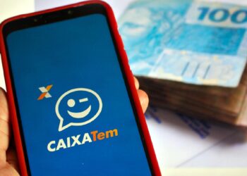 Brasileiros podem sacar R$ 600,00 no Caixa Tem; saiba mais detalhes