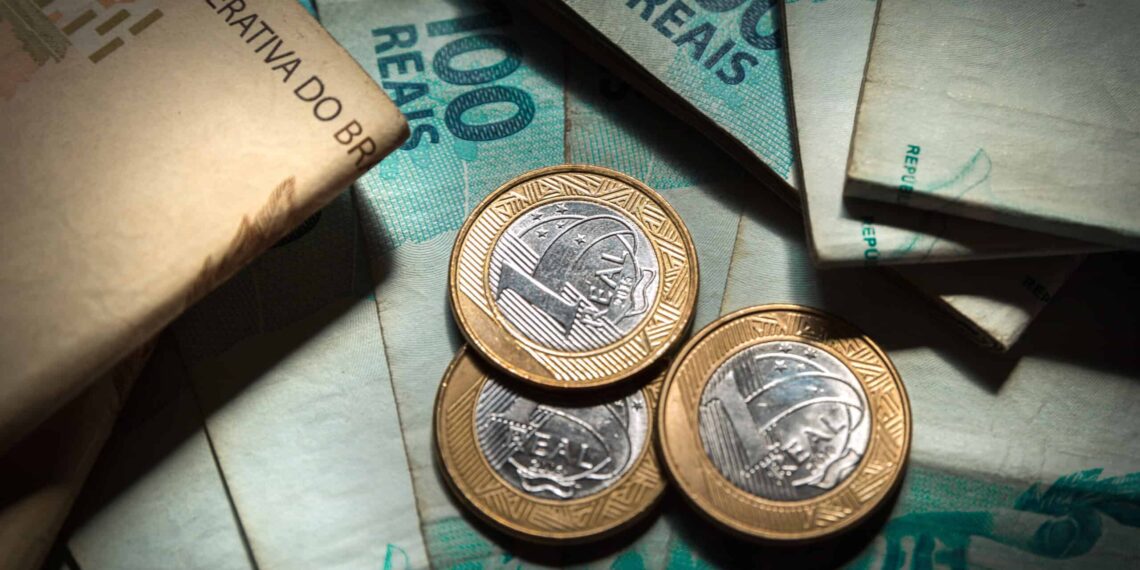 Governo abre convocação para 49 mil pessoas com pagamento de até R$ 864 por dia